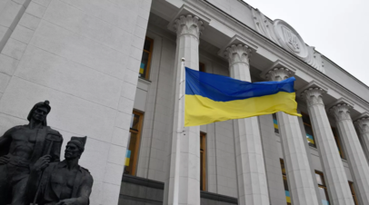 Политолог Дудчак отметил, что на Украине за последние годы развился навык выпрашивания денег
