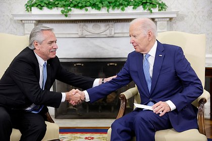 Главы США и Аргентины обсудили дальнейшую поддержку Украины