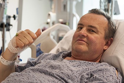 Мужчина с пересаженным пенисом рассказал о жизни через семь лет после операции