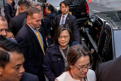 Президент Тайваня прибыла в США для переговоров по угрозе со стороны Китая