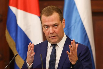 Медведев назвал условие для участия Маска в президентских выборах в США