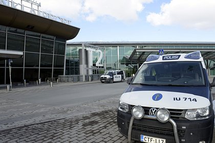 В Хельсинки пригрозили конфискацией российских автомобилей в аэропорту