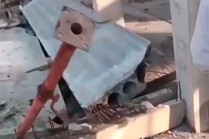 В российском городе бетонная плита рухнула на строителей