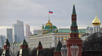 В Кремле назвали глупостью предложение Чехии ограничить передвижение дипломатов